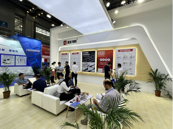 展會進行時-現場直擊-2023安博會第二天，刻銳繼續(xù)精彩